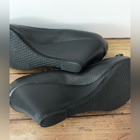 Tory Burch Black Amanda Peep Toe Pumps 8M - Picture 10 of 10